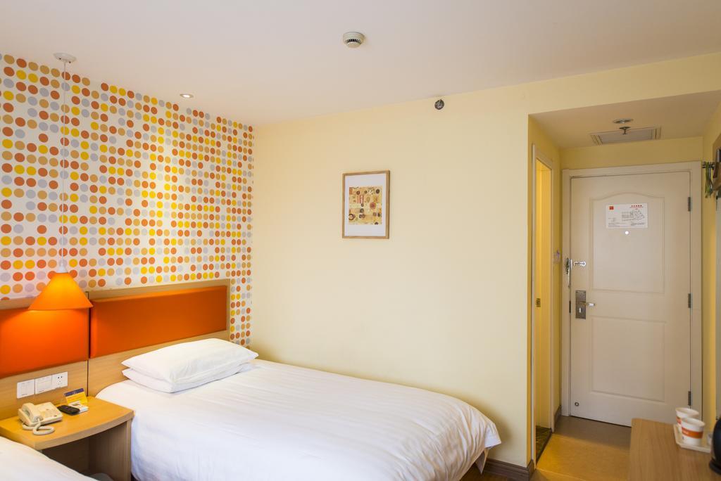 Home Inn Yichang Gezhou Dam Экстерьер фото