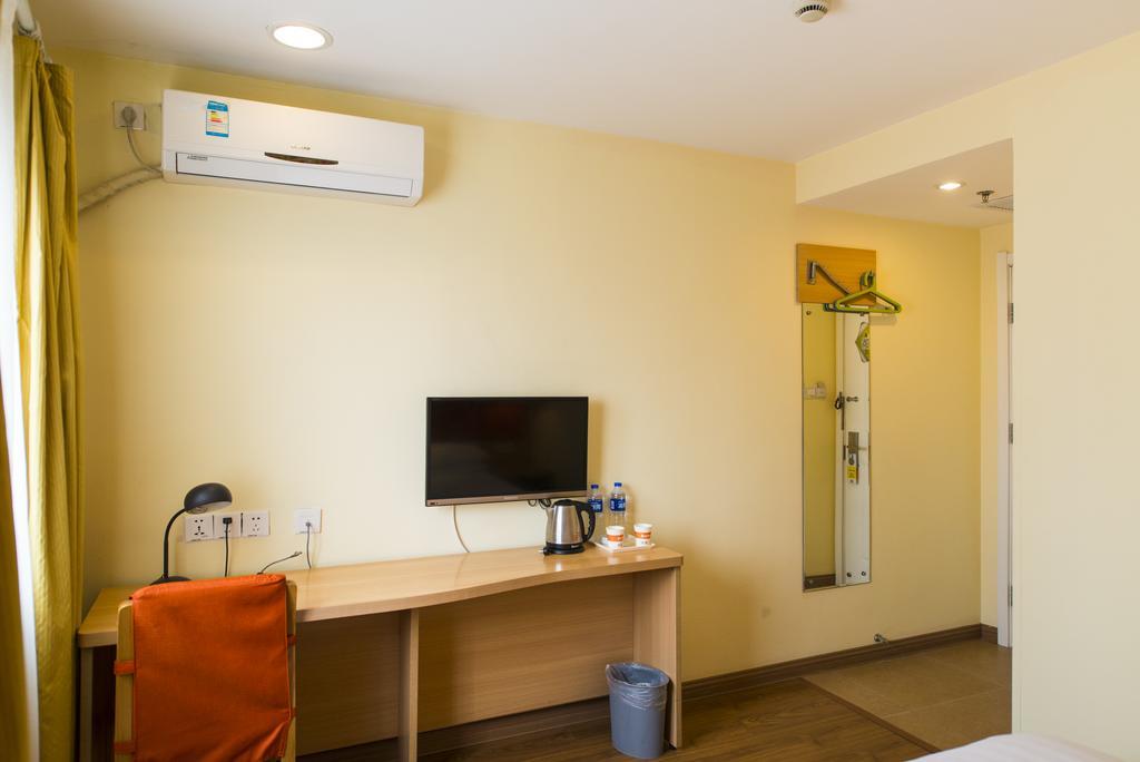 Home Inn Yichang Gezhou Dam Экстерьер фото