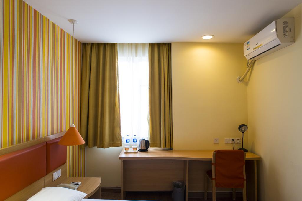 Home Inn Yichang Gezhou Dam Экстерьер фото