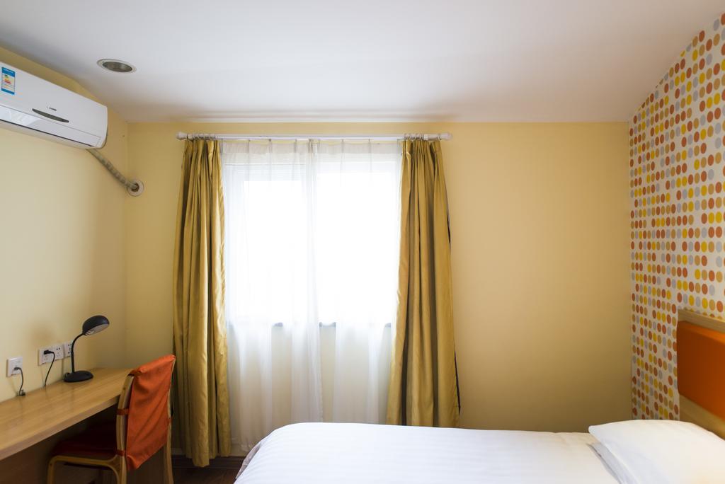 Home Inn Yichang Gezhou Dam Экстерьер фото