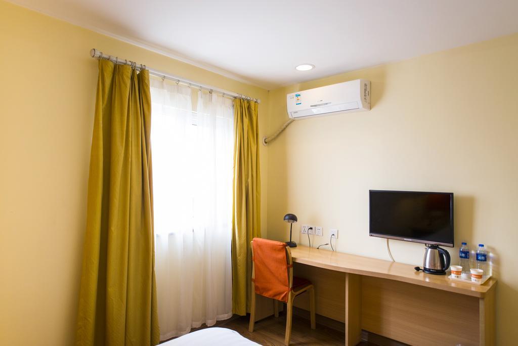 Home Inn Yichang Gezhou Dam Экстерьер фото
