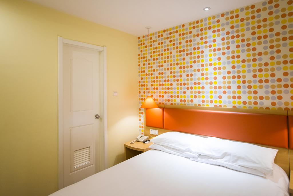 Home Inn Yichang Gezhou Dam Экстерьер фото